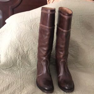 Gently worn Frye Boots